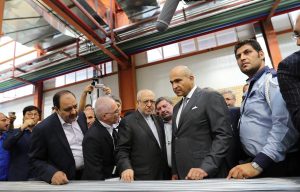 photo247354958103560474